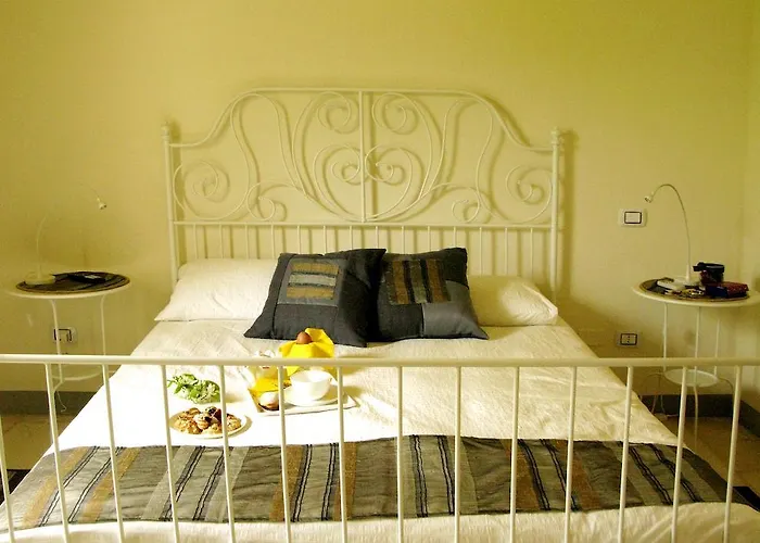 مزرعة للإقامة Masseria San Polo Squinzano